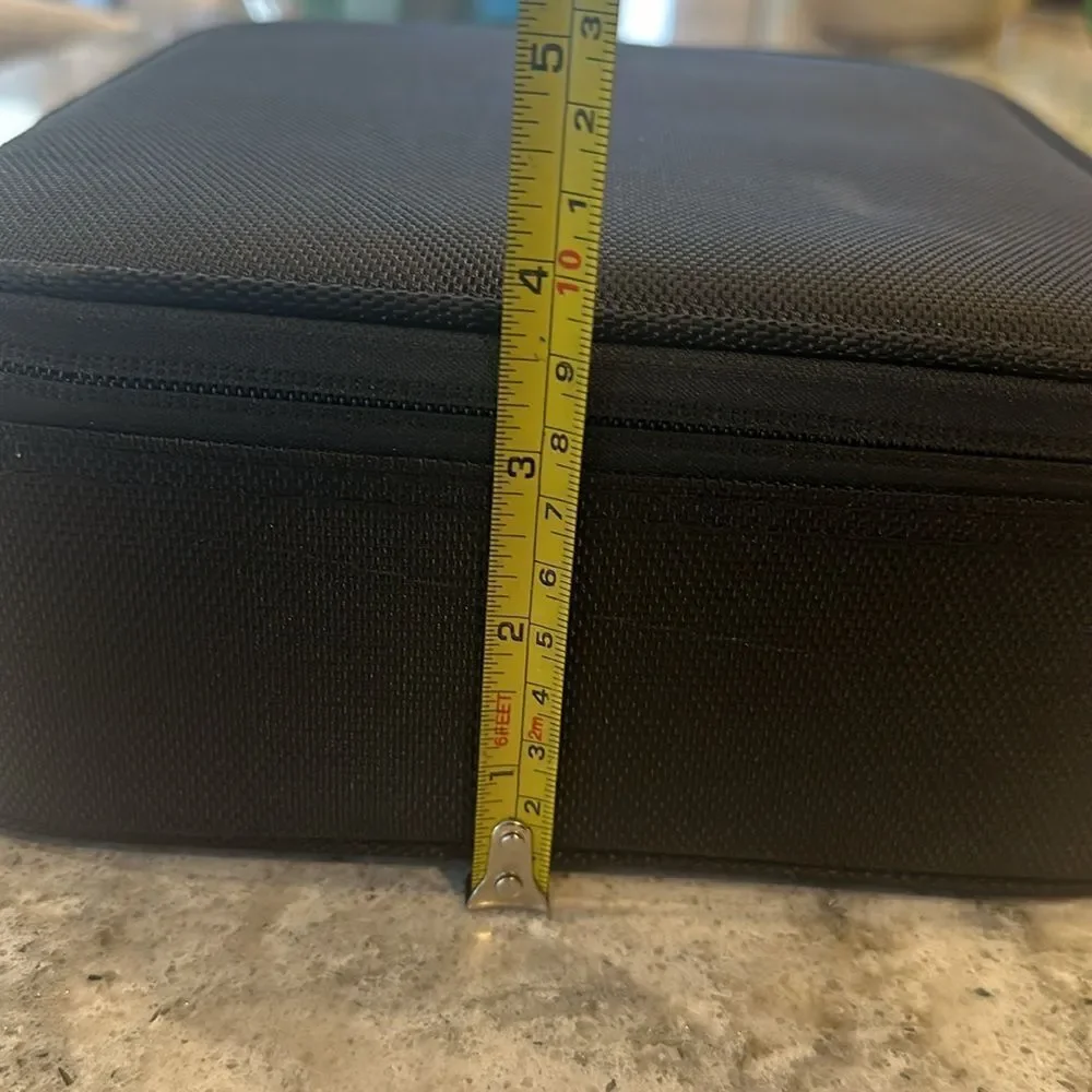 🖤 Black Structured Makeup Travel Case - Versatile and Customizable
